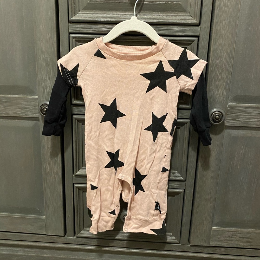 Nununu pink star outfit